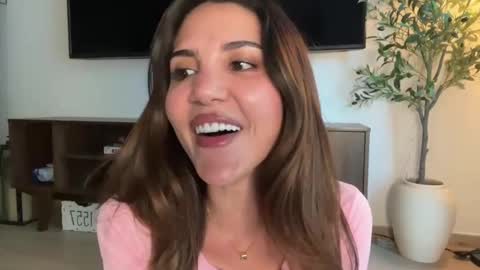 Snapshot of carmenthebrat chatting on 11-04-25, 05:28 Your fav goddess online show from 11-04-25, 05:28