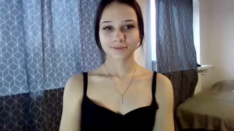 Snapshot of carmenxamore chatting on 12-23-25, 10:13 CarmenxAmore online show from 12-23-25, 10:13