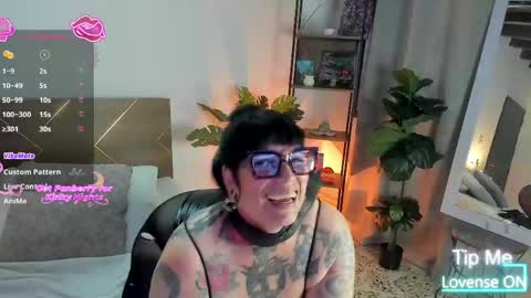 Snapshot of carmillaross chatting on 04-30-26, 08:48 CARMILLA ROSS online show from 04-30-26, 08:48