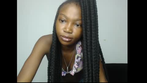 Snapshot of carobaby8 chatting on 04-26-26, 04:10 caroline online show from 04-26-26, 04:10