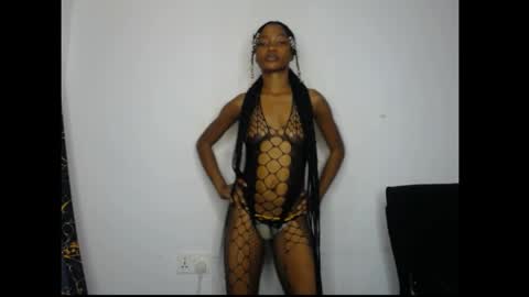Snapshot of carobaby8 chatting on 06-05-26, 07:03 caroline online show from 06-05-26, 07:03