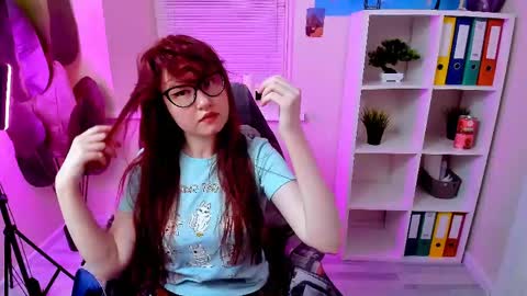 Carol online show from 04-12-26, 02:05