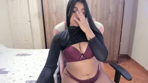 Snapshot of carol_gomez73 chatting on 03-21-26, 08:19 carol gomez73 online show from 03-21-26, 08:19