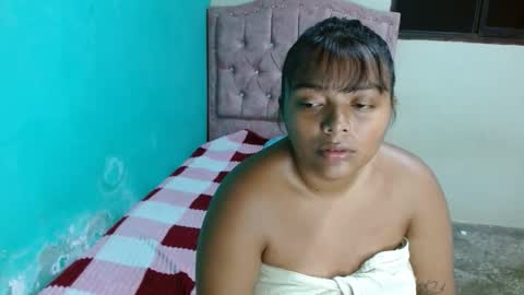 carol_lil1 online show from 04-18-26, 05:44