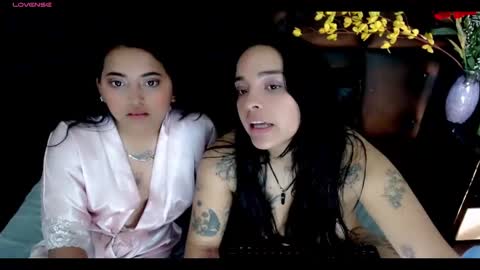 Snapshot of carolaine01 chatting on 02-13-25, 01:19 Carolaine01 online show from 02-13-25, 01:19