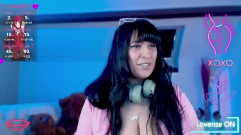 Snapshot of carolak chatting on 01-03-25, 01:03 CarolaK online show from 01-03-25, 01:03