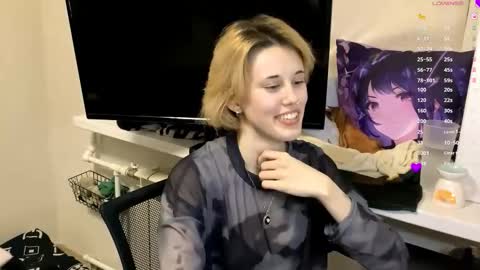 Snapshot of carolcaci chatting on 11-26-25, 04:19 Call me Carol online show from 11-26-25, 04:19