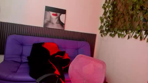 Carole ks online show from 09-17-25, 03:30