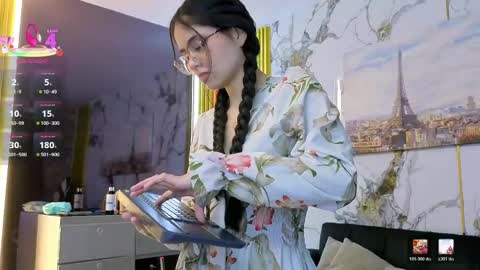 Snapshot of carolina11_pm chatting on 05-26-26, 10:39 CAROLINA online show from 05-26-26, 10:39