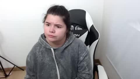 carolina online show from 04-07-26, 05:08