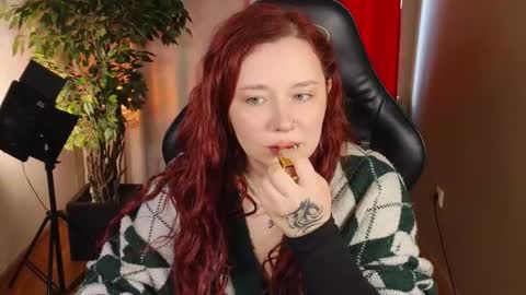 Mira online show from 09-19-25, 02:07