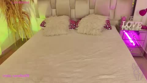 caroline online show from 02-08-26, 08:45