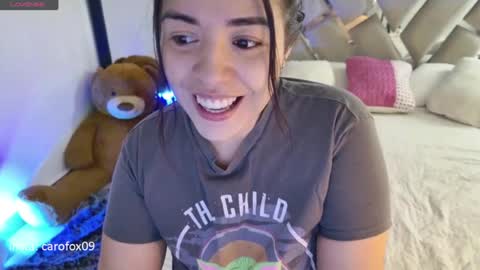 Snapshot of carolinafox_ chatting on 07-07-26, 06:05 caroline online show from 07-07-26, 06:05