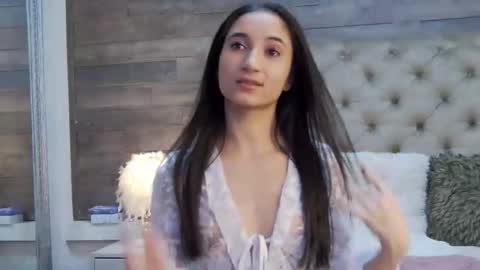 carolinahart online show from 11-12-25, 09:47