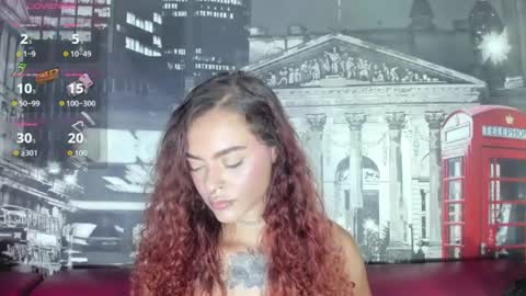 Snapshot of caroline_clark420 chatting on 06-12-26, 02:38 Caroline Clark online show from 06-12-26, 02:38