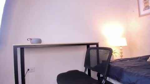  Caroline  online show from 01-17-26, 11:37