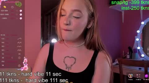 Caro online show from 11-07-25, 10:43