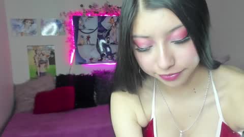 Caroline Lenox online show from 12-01-24, 07:58