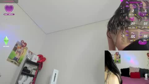 Caroline Lenox online show from 03-06-25, 07:47