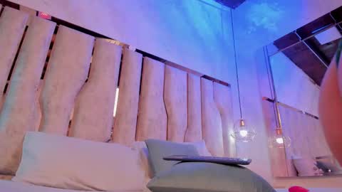 Snapshot of caroline_palmerr chatting on 02-13-26, 03:13 Carolina online show from 02-13-26, 03:13