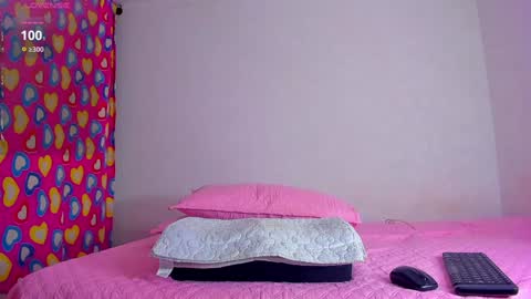 Snapshot of caroline_tovar_ chatting on 01-29-25, 09:33 Caroline Tovar   Lovense is active my orgasms in your hands Give me more pleasure and make me cum online show from 01-29-25, 09:33