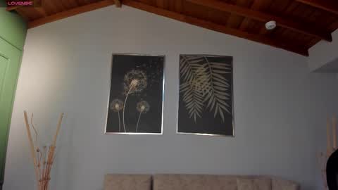 Caro online show from 11-03-25, 10:16