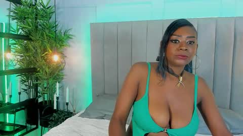 carolinejohnson1 online show from 03-06-26, 04:09