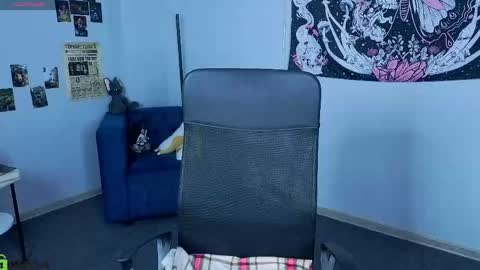 CarolineRichter online show from 05-17-26, 10:55
