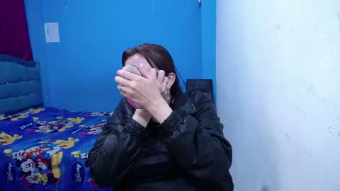 Carolinhe  online show from 07-07-26, 07:18