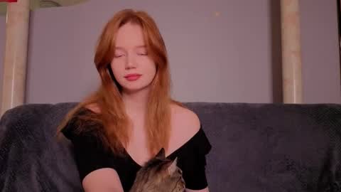 Snapshot of carolinnk chatting on 03-14-26, 08:03 Caro online show from 03-14-26, 08:03