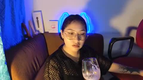 kitty online show from 12-17-24, 04:12