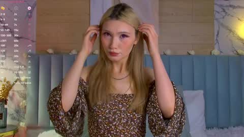 Snapshot of carolreeves chatting on 02-05-25, 05:52 Carol online show from 02-05-25, 05:52