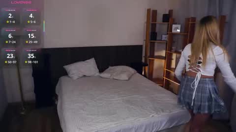 Hello everyone Im Monica Its my first day Were going to have fun together  online show from 10-26-25, 08:04