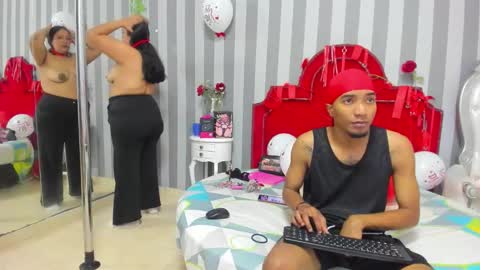 Snapshot of caroyandy chatting on 02-16-26, 12:34 caroyandy online show from 02-16-26, 12:34