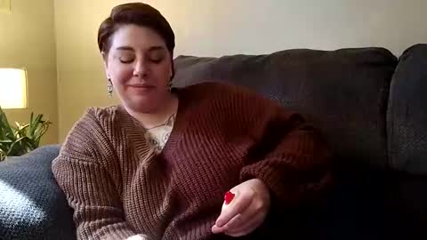 Snapshot of carreborn chatting on 09-12-25, 02:28 Car online show from 09-12-25, 02:28