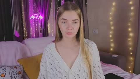 carriebradshawww online show from 04-17-26, 08:45