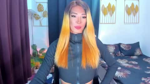 casandrawilson online show from 10-22-25, 04:29