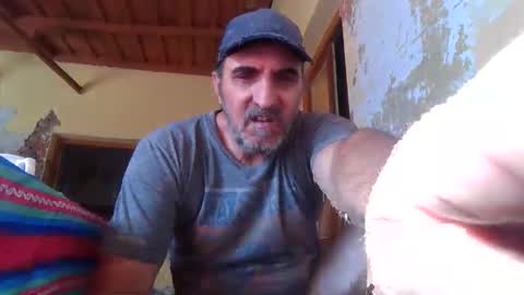 caseroshot2 online show from 11-10-25, 11:53