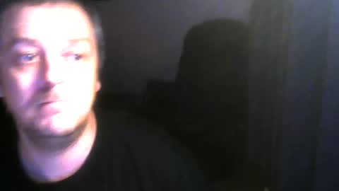 Snapshot of caseurdecue chatting on 01-05-25, 09:37 AllenGallant online show from 01-05-25, 09:37