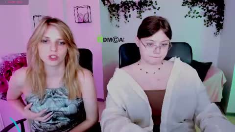 Snapshot of casey_meow_ chatting on 06-24-26, 06:51 casey_meow_ online show from 06-24-26, 06:51
