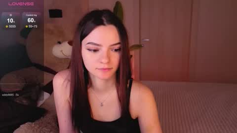 Snapshot of caseykissing chatting on 09-22-25, 03:03 caseykissing online show from 09-22-25, 03:03