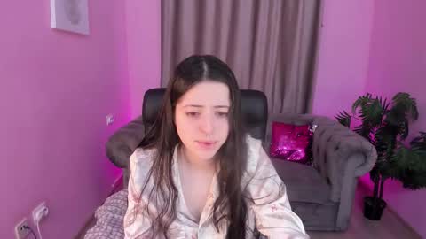 Snapshot of caseysparkle chatting on 02-27-26, 09:09 Cassie online show from 02-27-26, 09:09