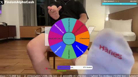 Snapshot of cashmastergrey chatting on 05-28-26, 01:36 Master Grey online show from 05-28-26, 01:36