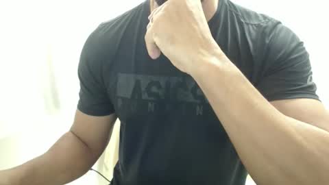 cashmastermuscle77 online show from 04-12-26, 06:46