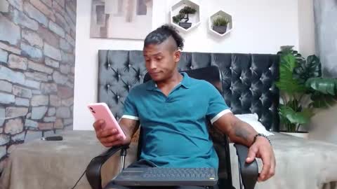 Casike online show from 09-30-25, 07:02