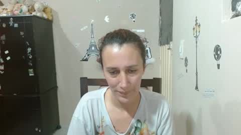 Snapshot of cassandra_brownn chatting on 12-02-25, 09:10 online show from 12-02-25, 09:10