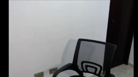 cassandra gate online show from 10-17-25, 08:55
