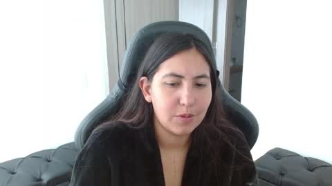 573215024606 online show from 04-08-26, 04:51