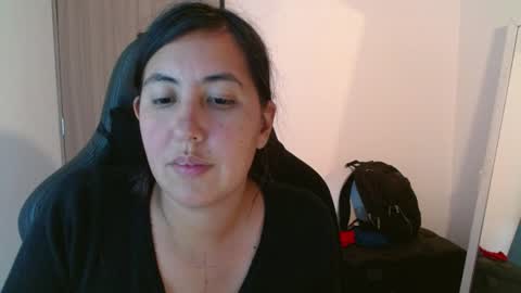 Snapshot of cassandra_ruizz chatting on 06-21-26, 02:25 573215024606 online show from 06-21-26, 02:25