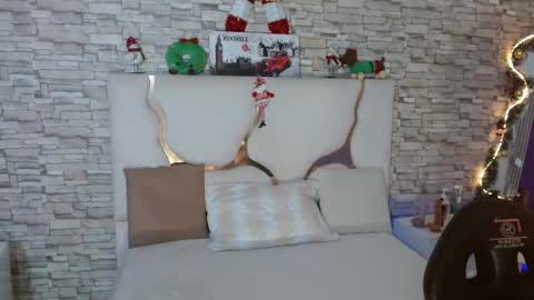 Snapshot of casse_tay chatting on 01-10-26, 03:30 casse_tay online show from 01-10-26, 03:30